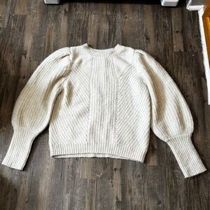 Excellent condition.
No flaws